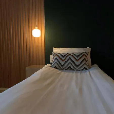 Park Hotell 4*